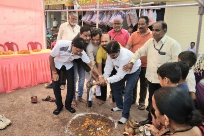 नगर पालिक निगम भिलाई के राजीवनगर व लक्ष्मीनगर क्षेत्र मे सीमेंटीकरण तथा नाली निर्माण....कार्य  का भूमिपूजन किया गया।
