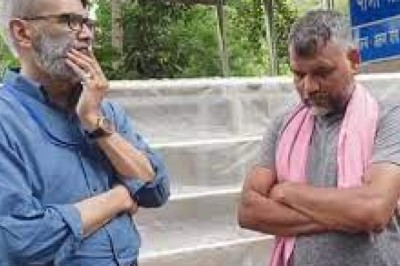 पिता ने कहा -दोस्तों ने की बेटे की हत्या : नदी में छलांग लगाने की कहानी मनगढ़ंत...दो दिन बाद उमाकांत का शव बरामद...