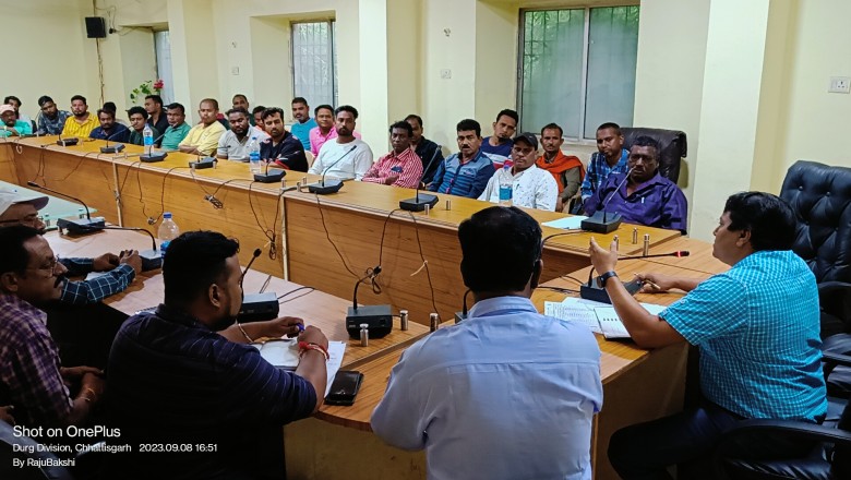 सफाई व्यवस्था चुस्त व बेहतर बनाये जाने के लिए दिये आवश्यक निर्देश: आवारा पशुओं को सड़कों से हटाने चलेगा विशेष  अभियान...