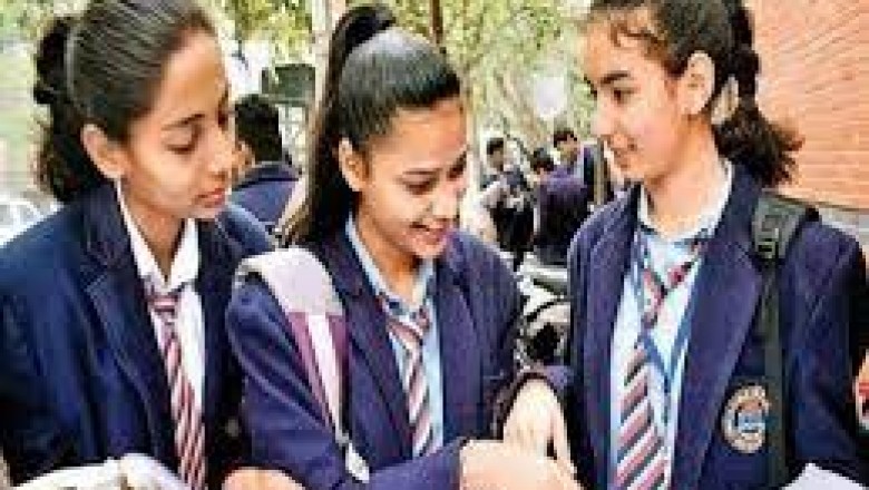 CBSE परीक्षा के लिए कल से रजिस्ट्रेशन :प्राइवेट छात्र ऑनलाइन करा सकेंगे पंजीयन...11 अक्टूबर के बाद 2000 रुपए लेट फीस....
