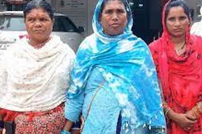 'महिला सफाईकर्मियों को पार्षद ने पीटा' : क्लीनर्स बोले- अपने घर में झाड़ू-पोछा और बर्तन धुलवाती है...नहीं करने पर गार्डन में बुलाकर मारा...