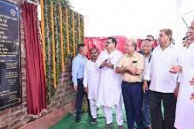नवा रायपुर में व्यापारियों को सस्ते दाम में मिलेगी जमीन :CM भूपेश बघेल ने किया ऐलान...कमर्शियल हब...एरोसिटी और शहीद स्मारक बनाए जाएंगे...