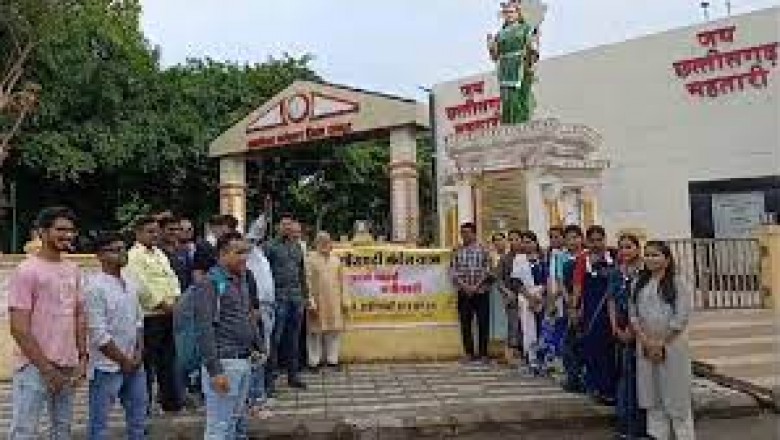 एम. ए. छत्तीसगढ़ी छात्र संगठन ने शुरू की छत्तीसगढ़ी संदेश यात्रा....