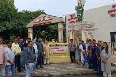 एम. ए. छत्तीसगढ़ी छात्र संगठन ने शुरू की छत्तीसगढ़ी संदेश यात्रा....