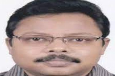 सीनियर IAS अफसर का फेसबुक अकाउंट हैक : अफसर ने सोशल मीडिया में दी जानकारी....