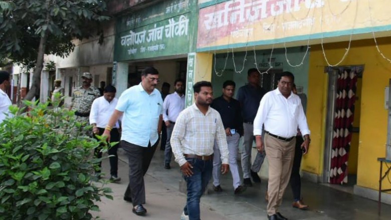विधानसभा निर्वाचन के मद्देनजर जिले में अवैध शराब :परिवहन एवं नगदी राशि की कार्रवाई लगातार की जा रही...
