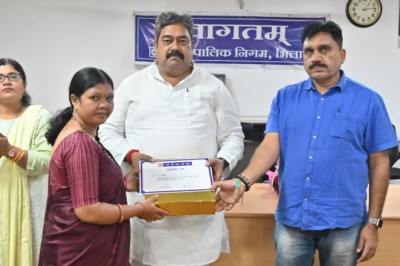 आजीविका मिशन के CEO : सीआरपी को मिला सम्मान डिजिटल पेमेंट...को बढ़ावा देने वाले वेंडर्स भी हुए सम्मानित....