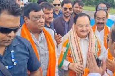 BJP राष्ट्रीय अध्यक्ष जेपी नड्डा परिवर्तन यात्रा में शामिल पहुंचे जशपुर....राष्ट्रपति वीरता पुरस्कार से सम्मानित पूर्व सैनिक ने हजारों समर्थकों के साथ BJP में हुए शामिल....