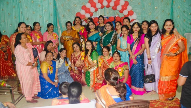 तीज महोत्सव में छात्राणियों ने किया सोलह श्रृंगार : महापौर हेमा देशमुख ने तीज पर्व का गीत गाकर किया मंत्र मुग्ध....राजपूत समाज के तीन संगठन हुए आयोजन में शामिल.....