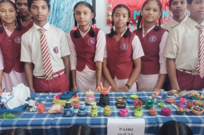 एकलव्य आदर्श आवासीय विद्यालय मोहला मे मनाया गया पोला उत्सव....