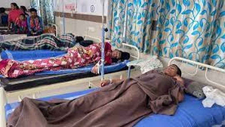 पोस्ट मैट्रिक छात्रावास का हाल-बेहाल : आलू-करेला की सब्जी खाकर बीमार पड़े बच्चे....अस्पताल में कराना पड़ा भर्ती…