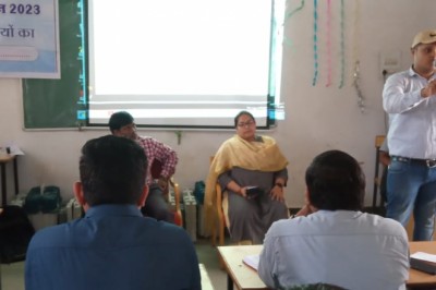 विधानसभा निर्वाचन 2023 के लिए अधिकारियों को दिया गया प्रशिक्षण....