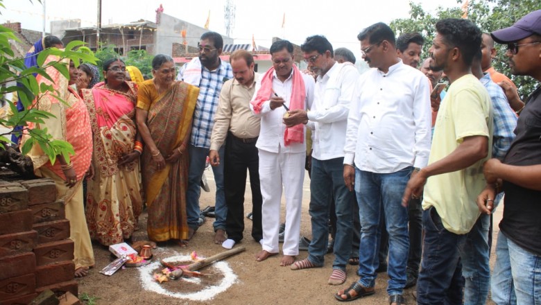 मोतीपुर एवं चिखली में खेल मैदान निर्माण तथा नया ढाबा में मुक्तिधाम उन्नयन के लिये भूमि पूजन....