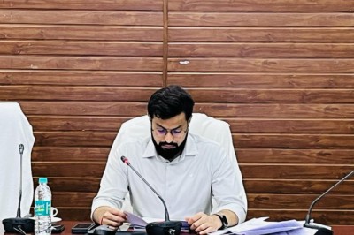 जिला प्रशासन की अभिनव पहल: जिले के युवकों को रोजगार उपलब्ध कराने हेतु....