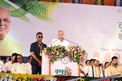 मुख्यमंत्री निर्माण श्रमिक योजना का हुआ शुभारंभ....इस योजना में ज़िले के 5 श्रमिक हितग्राहियों को मिला लाभ.....