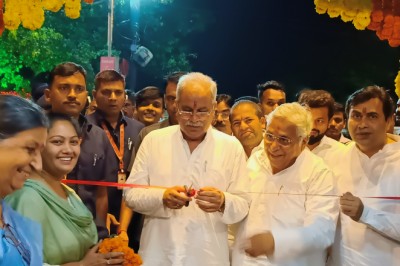 CM भूपेश बघेल ने किया भव्य C-Mart का लोकार्पण....विधायक व महापौर ने किया सीएम का आभार व्यक्त...