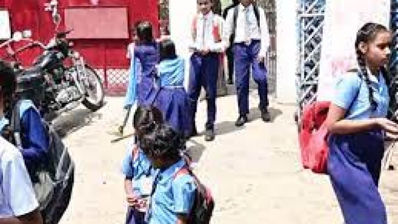 छत्तीसगढ़ के स्कूलों में त्योहारी छुट्‌टी के आदेश जारी....दशहरा और दिवाली में 6-6 दिन का अवकाश घोषित....