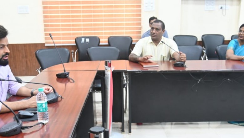 हिन्दी व अंग्रेजी माध्यम के स्कूलों में कक्षावार एवं विषयवार इंटरएक्टिव वीडियो....विषय विशेषज्ञों द्वारा तैयार कर कमजोर बच्चों का किया जाएगा बौद्धिक विकास.....