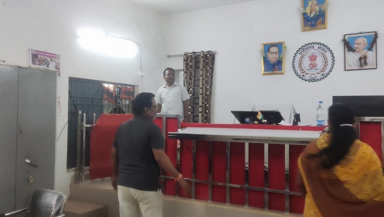 कलेक्टर एल्मा ने किया तहसील दाढ़ी और थानखम्हरिया का निरीक्षण.....कार्यालय में प्रशासनिक कार्यकुशलता बढ़ाने पर दिया जोर.....