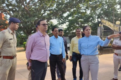पुलिस और प्रशासन की संयुक्त टीम ने किया संयुक्त कार्यालय परिसर के ईवीएम,वीवीपैट, वेयर हाउस, स्ट्रांग रूम और नामांकन कक्ष का निरीक्षण.....