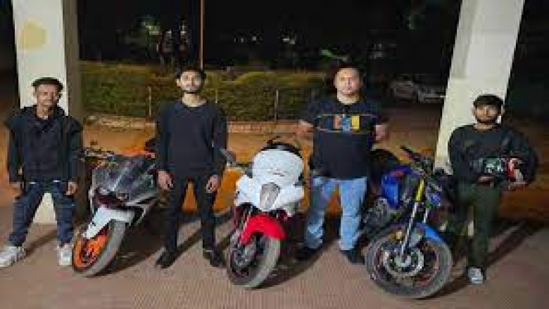 नया रायपुर में बाइक राइडर्स का आतंक.....खतरनाक स्टंटबाजी करने वाले 4 युवक पर हुई कार्रवाई....