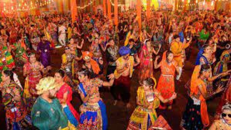 बेबीलोन इंस्टनेशनल में 22 और 23 अक्टूबर को गरबा का आयोजन....जानिए कैसे मिलेगी एंट्री....