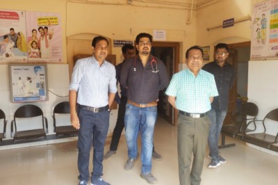 कलेक्टर एल्मा ने ब्लॉक साजा के स्वास्थ्य केंद्र सहित जनपद और तहसील कार्यालय का निरीक्षण किया.....जरूरी आवश्यक सुविधाएं देखी....मरीजों से की बातचीत.....