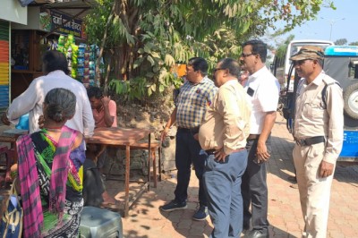 आयुक्त की मौजूदगी में टीम अमला ने 28 जगहों से हटवाया सड़क किनारे से अतिक्रमण....दोबारा अतिक्रमण करने पर कार्यवाही की दी चेतावनी....