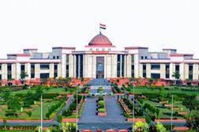चीफ जस्टिस ने दिया आदेश..... सिम्स में तैनात होंगे IAS अफसर....