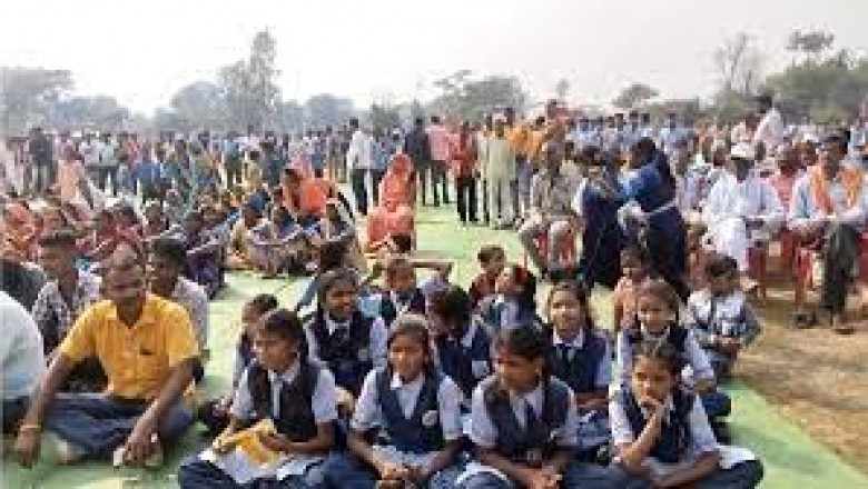 कांग्रेस पर BJP ने लगाया आचार संहिता के उल्लंघन का आरोप.....विधानसभा अध्यक्ष की रैली में नजर आए स्कूली बच्चे....