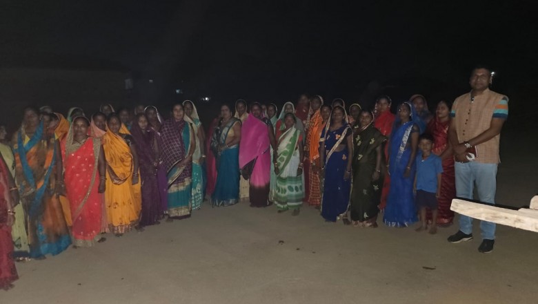 10 महिला समुहो का रखा गया बैठक....CM की घोषणा पत्र से हो रहे महिलाए प्रभावित.....