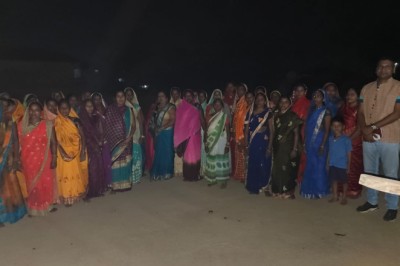 10 महिला समुहो का रखा गया बैठक....CM की घोषणा पत्र से हो रहे महिलाए प्रभावित.....