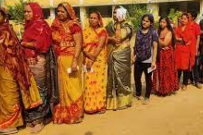 वोटिंग परसेंटेज का आंकड़ा जारी: भानुप्रतापपुर में सबसे ज्यादा मतदान....बीजापुर में सबसे कम....20 सीटों में अब तक 44.55 प्रतिशत हुआ मतदान....