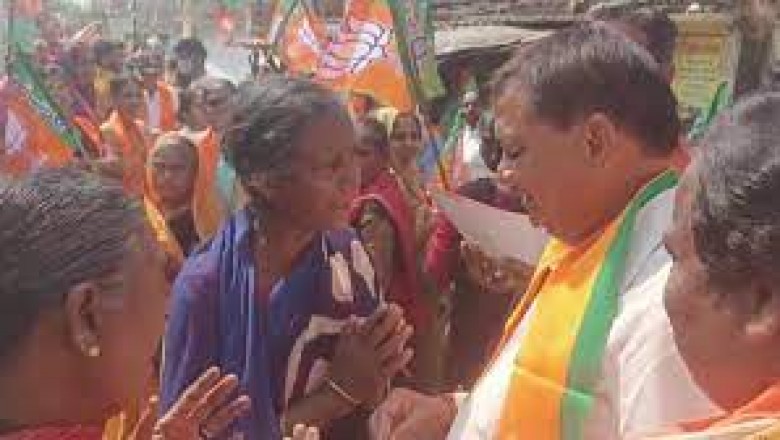 भाजपा प्रत्याशी का विरोध : प्रचार के दौरान महिलाओं ने जमकर सुनाई खरी खोटी....