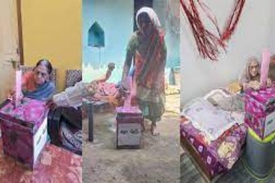 लोकतंत्र को मजबूत करने घर-घर हो रही वोटिंग.....चुनाव आयोग की पहल से दिव्यांग और बुजुर्गों को विशेष सुविधा....