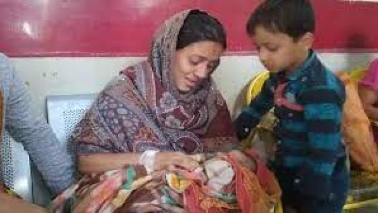 मेडिकल कॉलेज में नवजात शिशु की मौत.....परिजनों ने नर्स पर लापरवाही का लगाया आरोप.....
