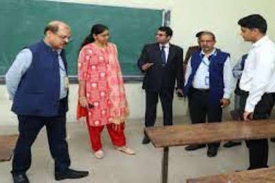 भारत निर्वाचन आयोग के अधिकारियों ने निर्वाचन की तैयारियों का निरीक्षण.....दिए आवश्यक दिशा-निर्देश....