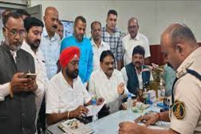 पार्टी ने की कार्रवाई की मांग....कुमारी सैलजा का फर्जी लेटरहेड हो रहा वायरल....कांग्रेस ने कहा- इस तरह के हथकंडे भाजपा ही अपनाती रही है....
