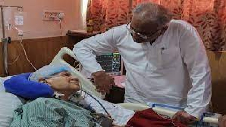अस्पताल में चल रहा इलाज: CM भूपेश बघेल के पिता नंदकुमार बघेल की बिगड़ी तबीयत....