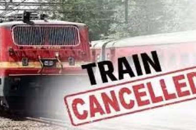 यात्रा से पहले यहां चेक करें लिस्ट.....छत्तीसगढ़ से चलने वाली इन 30 ट्रेनों को रेलवे ने किया निरस्त.....