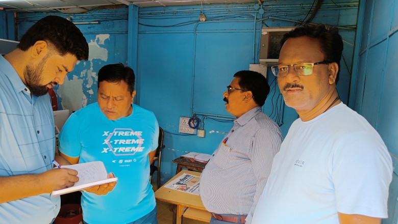 निगमायुक्त लोकेश चन्द्राकर ने किया कार्यालय का औचक निरीक्षण.....नदारत मिले 36 अधिकारी,कर्मचारी....