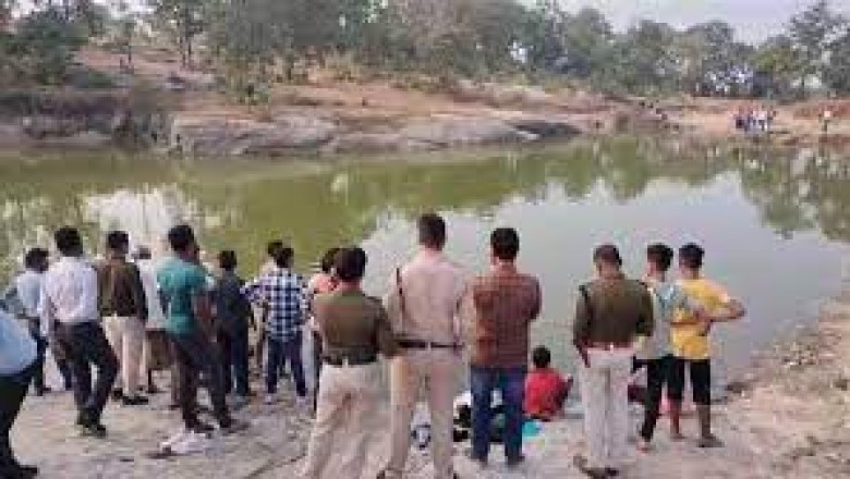 परिजनों का रो-रो कर बुरा हाल.....तालाब में डूबे एक ही घर के दो मासूम बच्चे.....