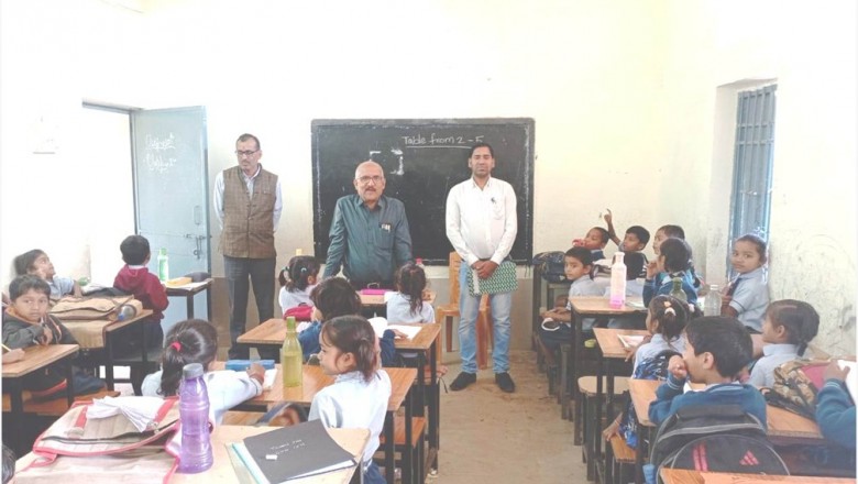 शिक्षण कार्य में लापरवाही बरतने वालों को कारण बताओ नोटिस जारी