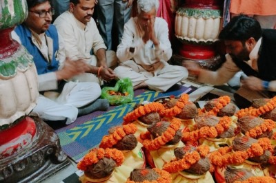 अयोध्या से आए अक्षत कलश का दुर्ग जिला स्तर पर भव्य वितरण