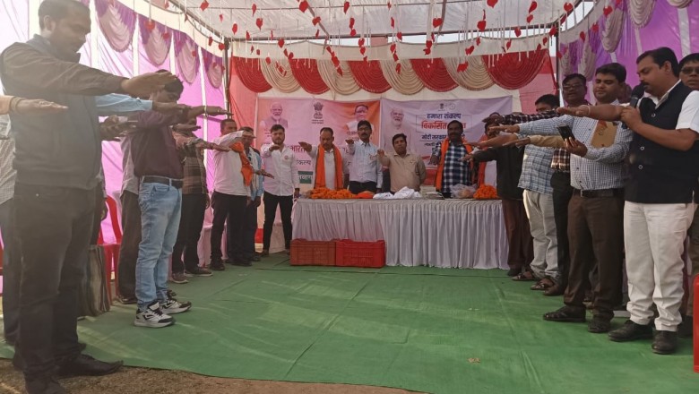 बेरला के ग्राम पंचायत भेड़नी और नवागढ़ के धेंगाभाट और ग्राम पंचायत झांकी  में लगा शिविर,सरकारी योजनाओं की दी जानकारी