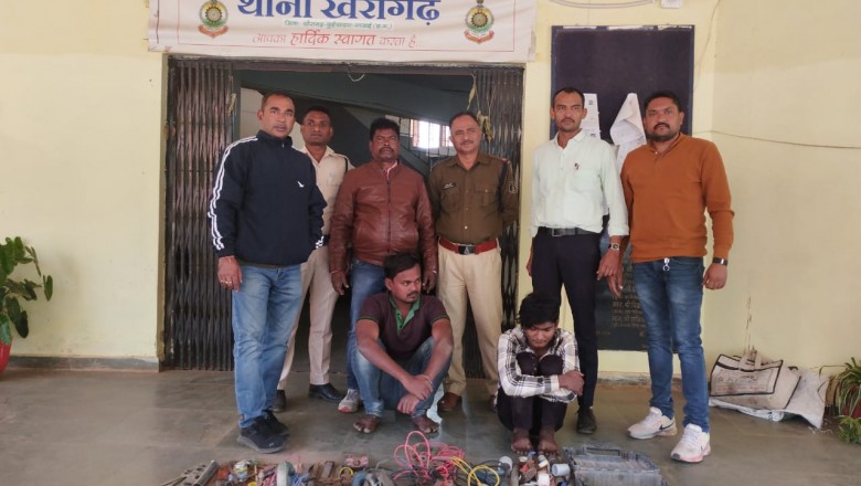 पुलिस अधीक्षक सुश्री0 अंकिता शर्मा के निर्देशन में गठित टीम की तुरंत  कार्यवाही , दो शातिर चोर को 12 घंटे के भीतर खैरागढ़  पुलिस ने किया गया गिरफ्तार