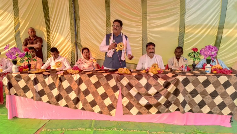 हल्बा - हल्बी समाज के लोगों ने मनाया शक्ति दिवस -  खुज्जी विधायक भोलाराम साहू शक्ति दिवस में ग्राम दैहान,मुचेदंड ,लालूटोला और कापा पहुंचे