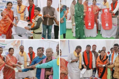गरियाबंद जिले में निरंतर जारी है विकसित भारत संकल्प यात्रा आमजनों को केन्द्र सरकार की योजनाओं की मिल रही जानकारी, जिलेवासी विभिन्न योजनाओं से हो रहे लाभान्वित