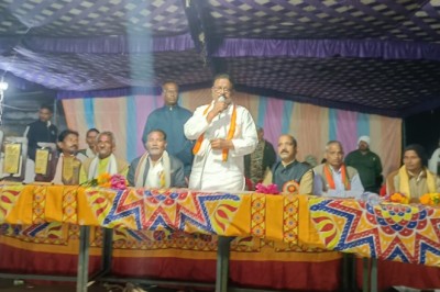 खुज्जी विधायक भोलाराम साहू पहुंचे  कबड्डी प्रतियोगिता में  ग्राम रेंगाकठेरा