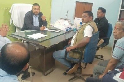 विकसित भारत संकल्प यात्रा की तैयारी के सम्बंध में मुख्य नगर पालिका अधिकारी के द्वारा गहन समीक्षा की गई